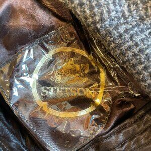 Grey newsboy cap by Stetson, small fits 6 3/4 to 6 7/8